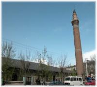 Ulu Cami (Eğri Minare)